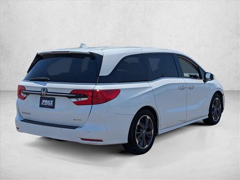 Used 2022 Honda Odyssey Elite image 5
