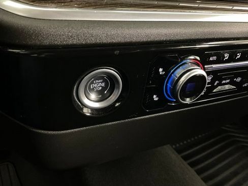 Used 2024 GMC Sierra 1500 Elevation AWD/4WD image 21