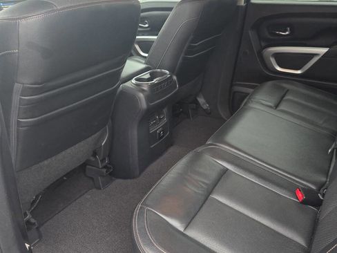 Used 2017 Nissan Titan SL w/ Off-Road Package image 18