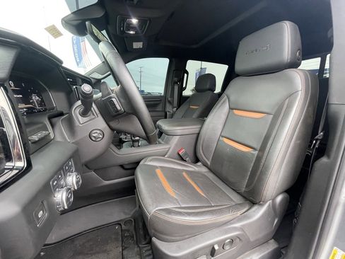 Used 2024 GMC Sierra 1500 AT4 w/ Technology Package image 23
