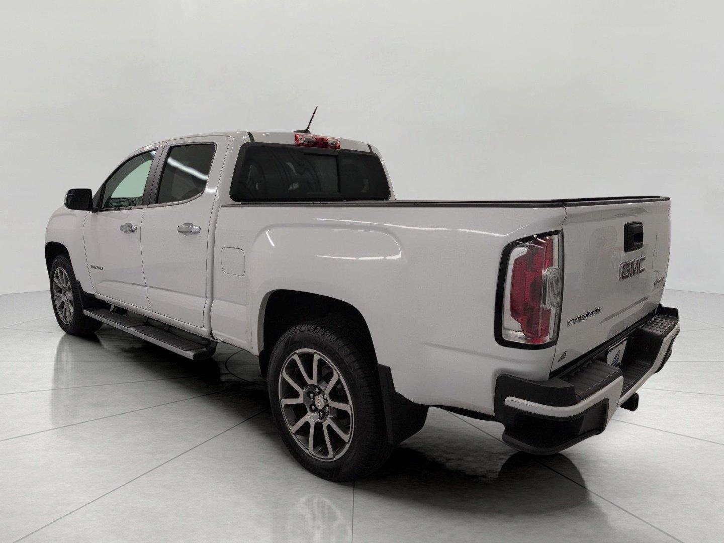 Used 2017 GMC Canyon Denali AWD/4WD image 20