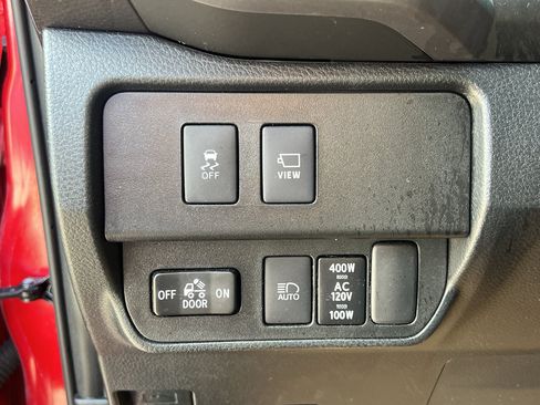 Used 2021 Toyota Tacoma TRD Sport w/ TRD Premium Sport Package AWD/4WD image 14