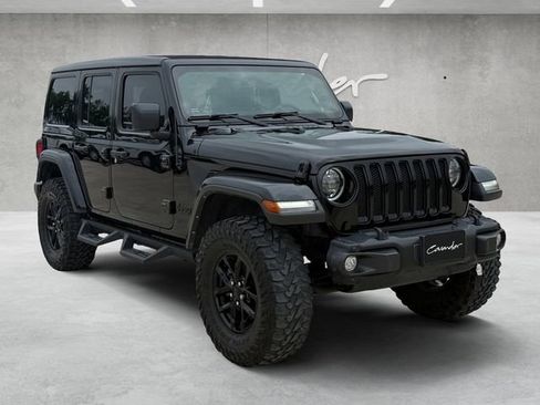 Used 2023 Jeep Wrangler Unlimited Sport AWD/4WD image 2