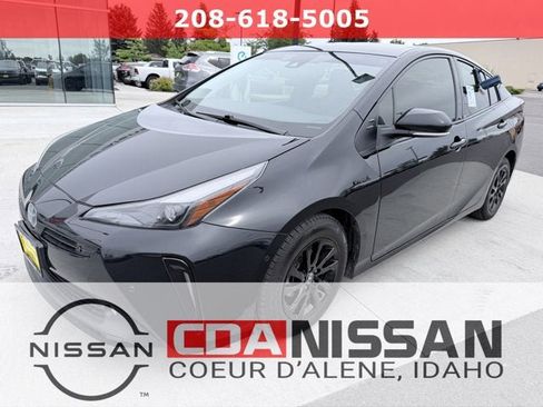 Used 2022 Toyota Prius AWD image 1