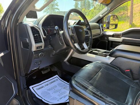 Used 2019 Ford F350 Lariat w/ Lariat Ultimate Package AWD/4WD image 7