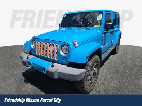 Used 2017 Jeep Wrangler Unlimited Sahara w/ Connectivity Group AWD/4WD image 1