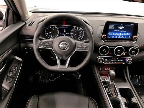 New 2025 Nissan Sentra SR w/ SR Premium Package image 19