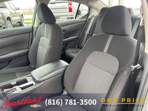 Used 2024 Nissan Sentra SV image 18