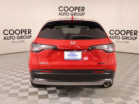 Used 2025 Honda HR-V Sport image 21