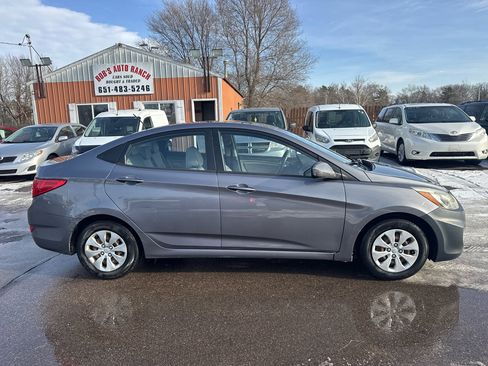 Used 2015 Hyundai Accent GLS image 4
