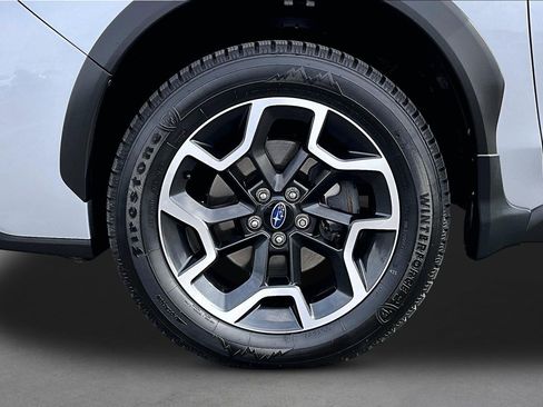 Used 2017 Subaru Crosstrek 2.0i Premium image 8