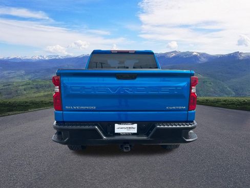 Used 2024 Chevrolet Silverado 1500 Custom Trail Boss AWD/4WD image 4