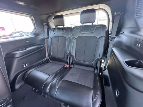 Used 2023 Jeep Grand Cherokee L Laredo AWD/4WD image 28
