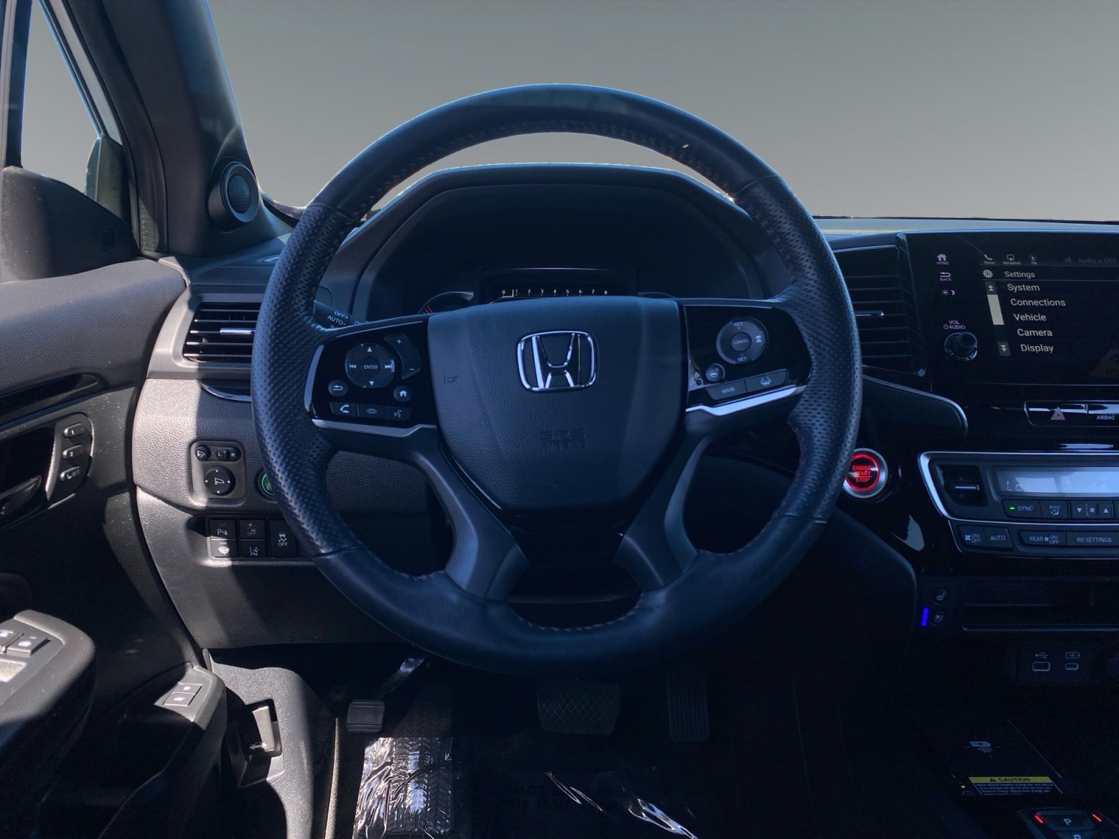 Used 2025 Honda Passport Black Edition image 12