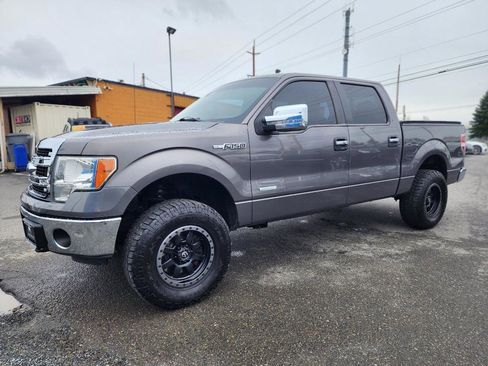Used 2014 Ford F150 XLT image 10