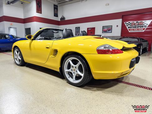 Used 2003 Porsche Boxster RWD image 3