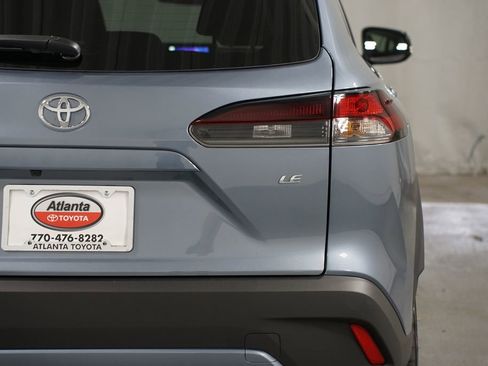Certified 2026 Toyota Corolla Cross LE FWD image 10
