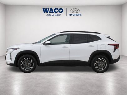 Used 2025 Chevrolet Trax LT w/ Driver Confidence Package