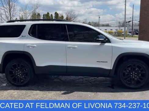 Used 2022 GMC Acadia SLT w/ Elevation Edition AWD/4WD image 9