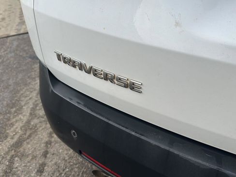 Used 2019 Chevrolet Traverse RS image 5