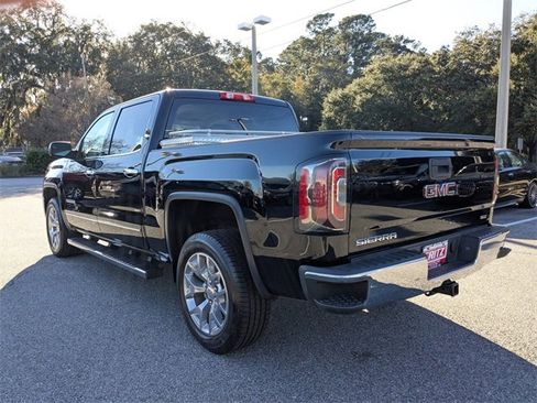 Used 2018 GMC Sierra 1500 SLT w/ SLT Premium Package image 7