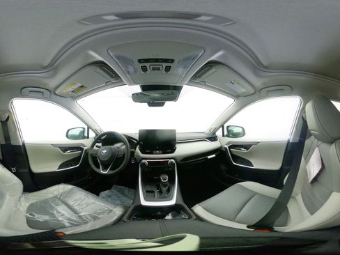 New 2025 Toyota RAV4 Limited image 33