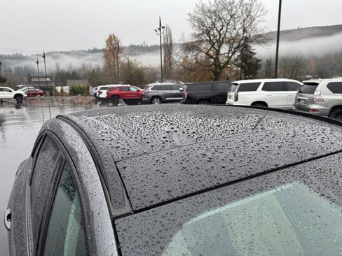 Used 2021 Ford Escape SE w/ Convenience Package image 29