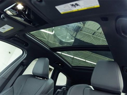 New 2026 BMW X1 xDrive28i image 16