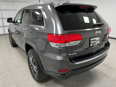 Used 2018 Jeep Grand Cherokee Limited AWD/4WD image 8