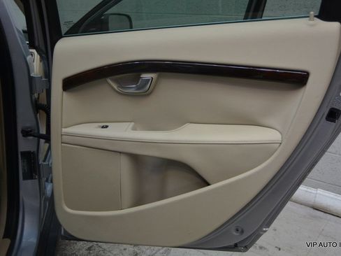Used 2012 Volvo XC70 3.2 FWD image 14