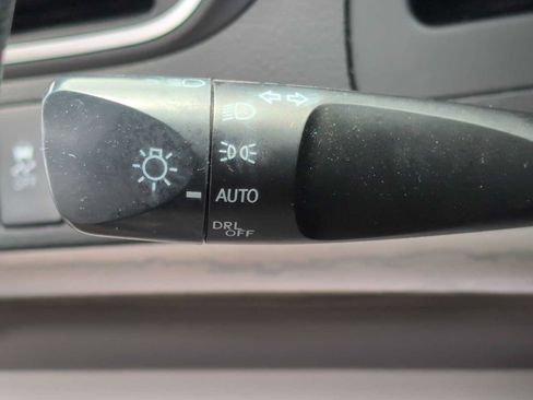 Used 2016 Toyota Camry XLE FWD image 26