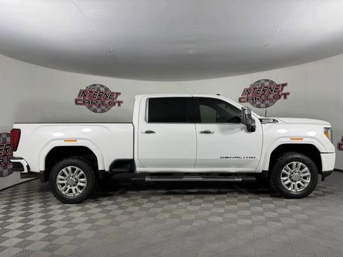 Used 2022 GMC Sierra 2500 Denali w/ Denali Ultimate Package AWD/4WD image 8