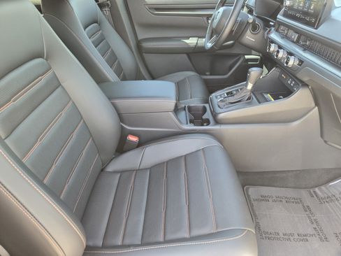 Used 2025 Honda CR-V Sport-L image 10
