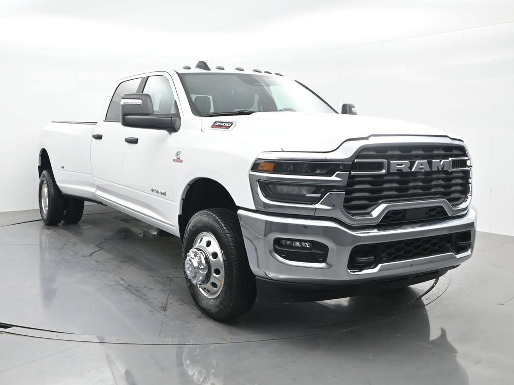 New 2026 RAM 3500 Big Horn AWD/4WD image 4