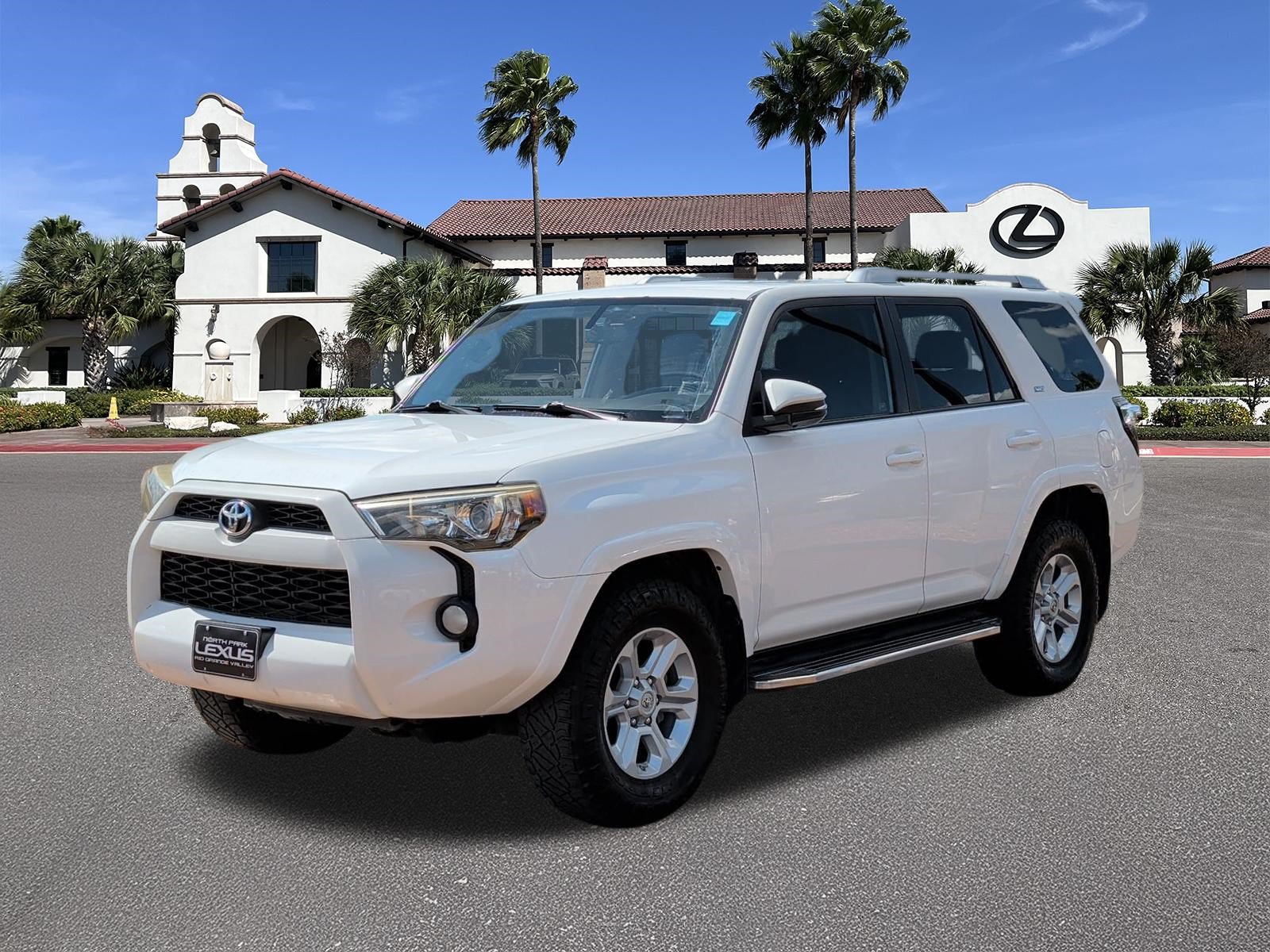 Used 2017 Toyota 4Runner SR5 Premium RWD image 5