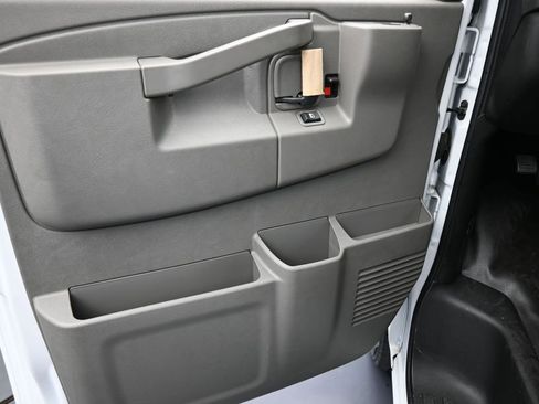 New 2025 Chevrolet Express 3500 Extended w/ Driver Convenience Package image 12