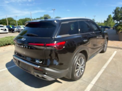 Used 2023 INFINITI QX60 Sensory w/ Vision Package AWD/4WD image 7
