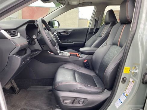 Certified 2022 Toyota RAV4 Adventure w/ Convenience Package AWD/4WD image 15