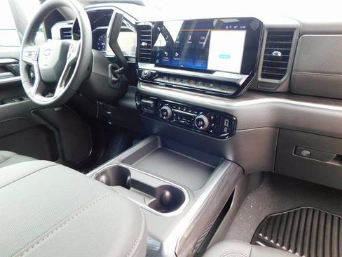 New 2025 Chevrolet Silverado 3500 LTZ w/ LTZ Convenience Package image 24