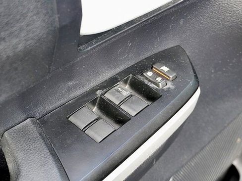 Used 2014 Toyota Tundra SR5 w/ TRD Off Road Package image 22