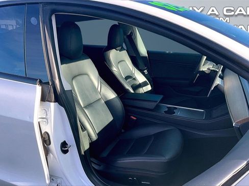 Used 2021 Tesla Model 3 Long Range image 7