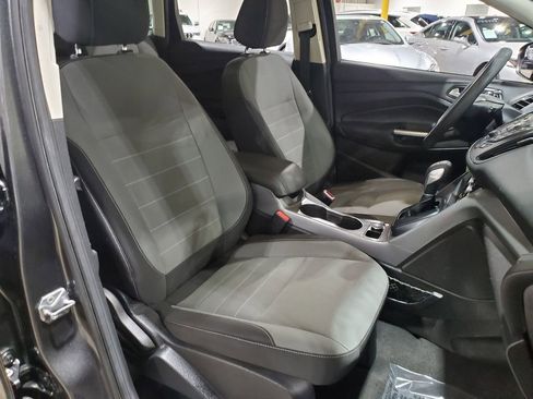 Used 2016 Ford Escape SE image 13