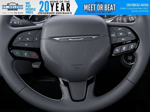 New 2027 Chrysler Pacifica Limited AWD/4WD image 22