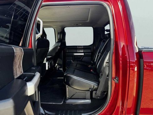 Used 2019 Ford F350 Lariat w/ Lariat Ultimate Package image 34