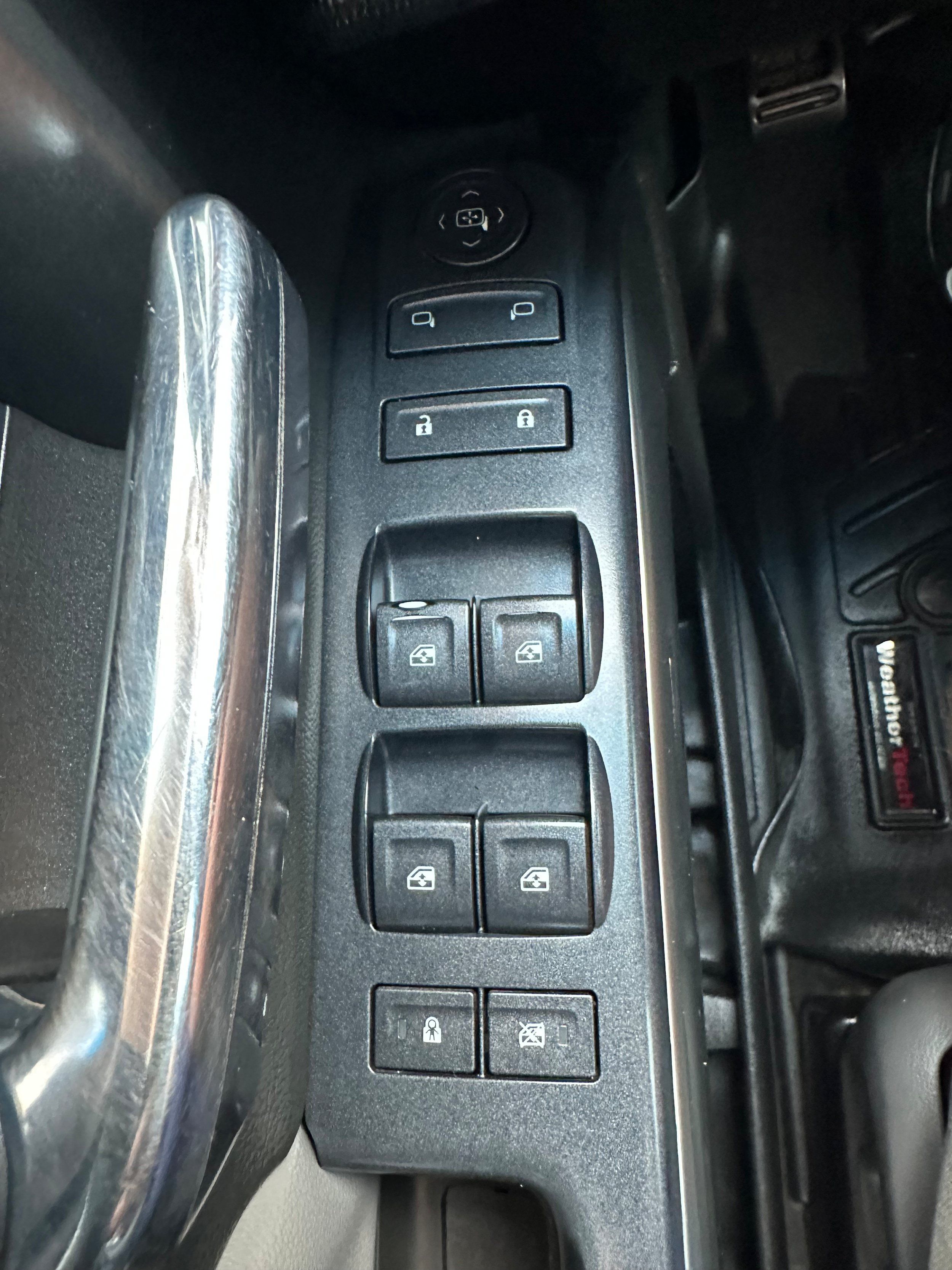 Used 2017 Chevrolet Silverado 1500 LT w/ All Star Edition AWD/4WD image 26