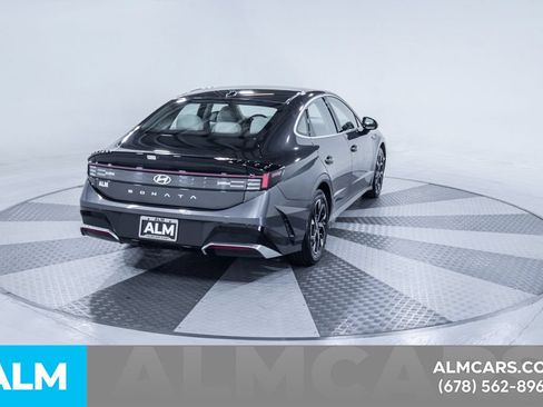 Used 2025 Hyundai Sonata SEL FWD image 9