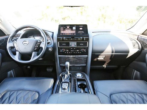 Used 2024 Nissan Armada Platinum w/ Cargo Package image 7