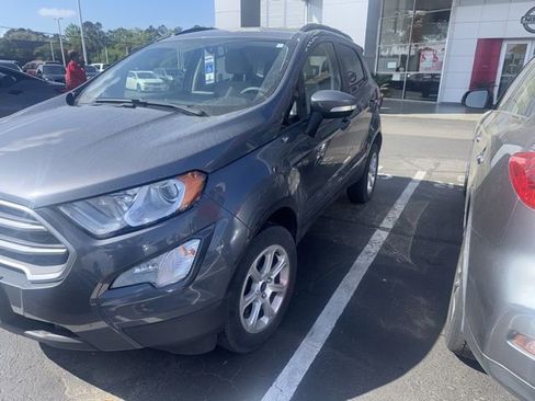 Used 2022 Ford EcoSport SE w/ SE Convenience Package image 4