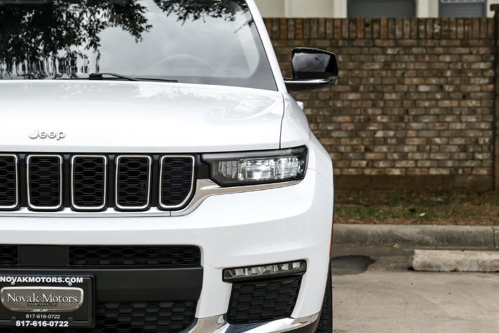 Used 2023 Jeep Grand Cherokee L Limited AWD/4WD image 61