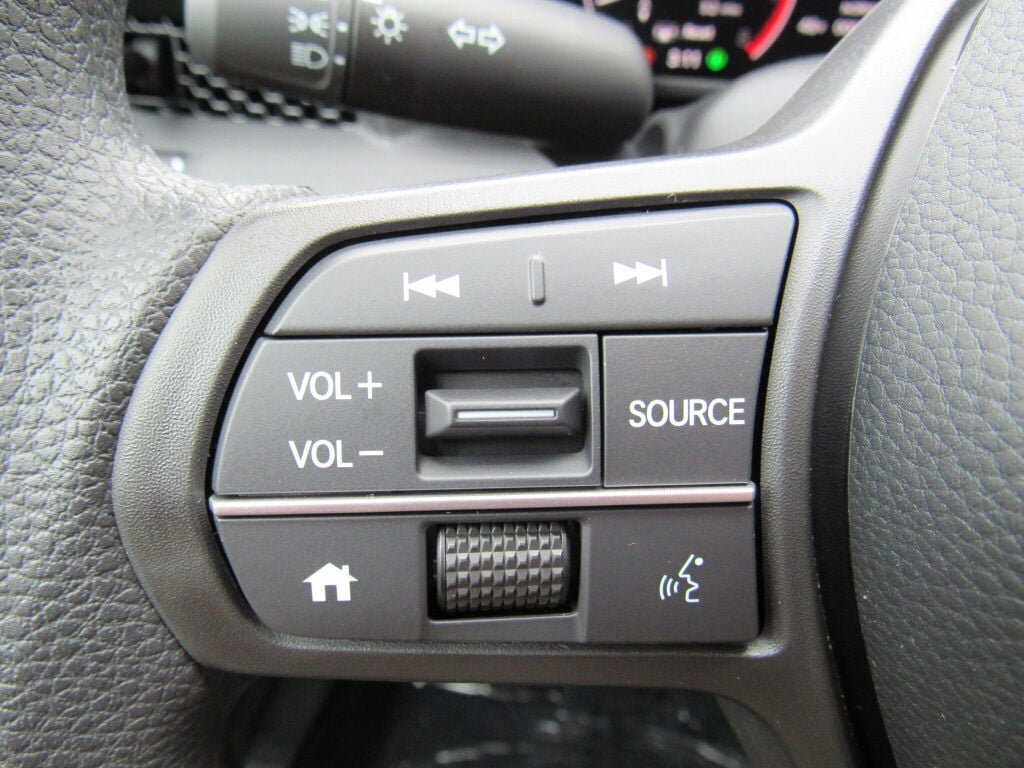 Used 2024 Honda CR-V EX image 13